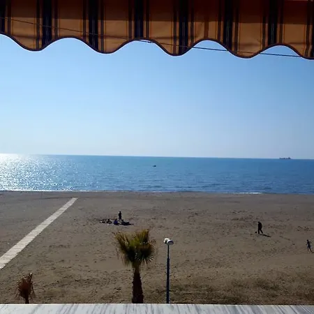 Kosmira Hotel